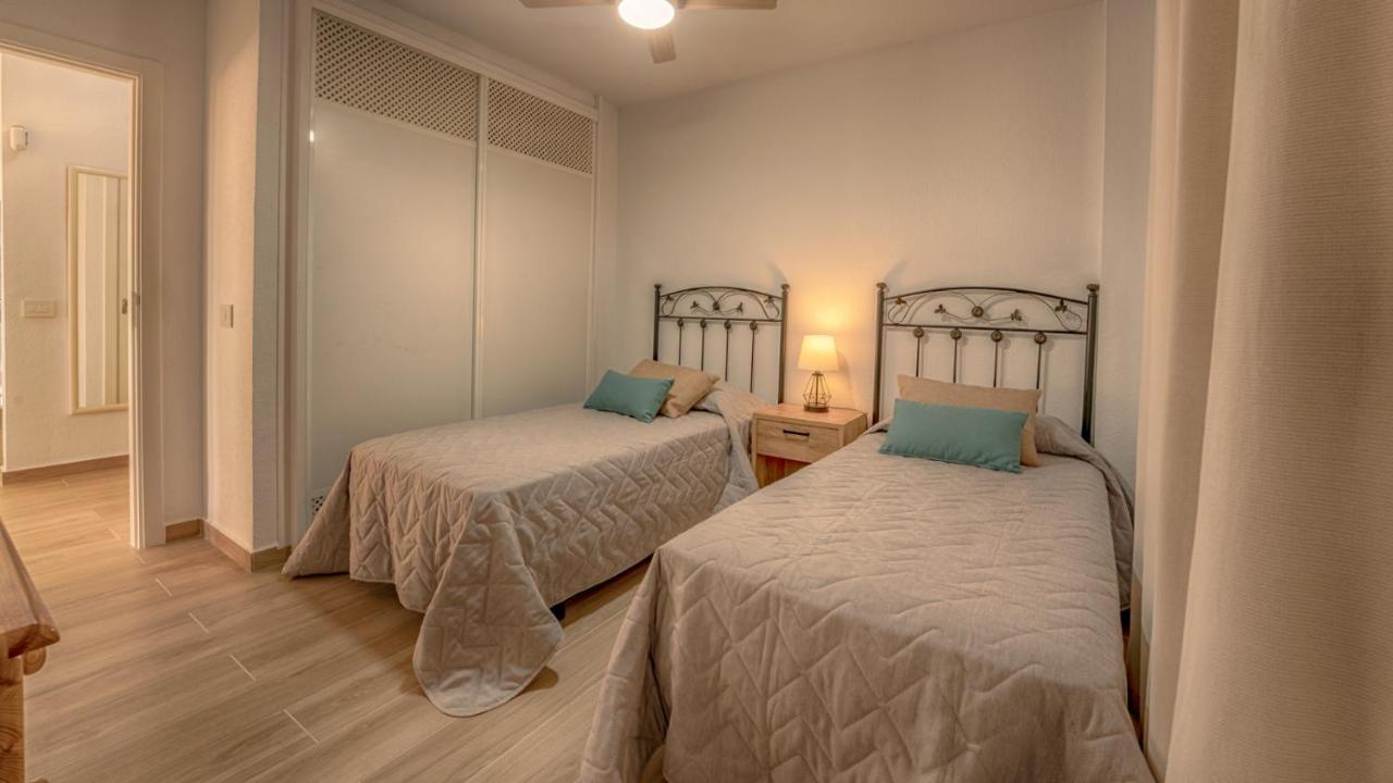 Holidays In The Sun, The Heights, Playa Los Cristianos Arona  Exterior foto